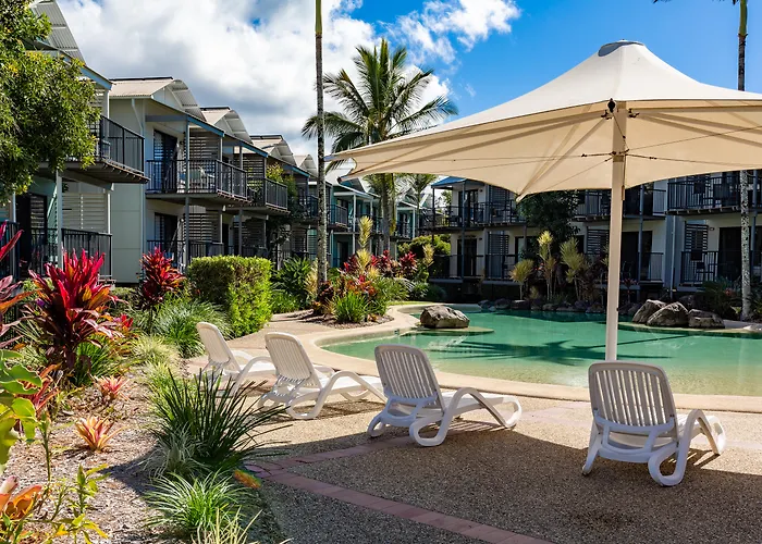 Noosa Lakes Resort